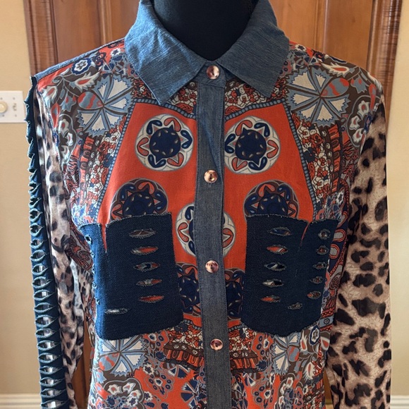 Colorful Patterned Button-Up Shirt - Picture 2 of 4